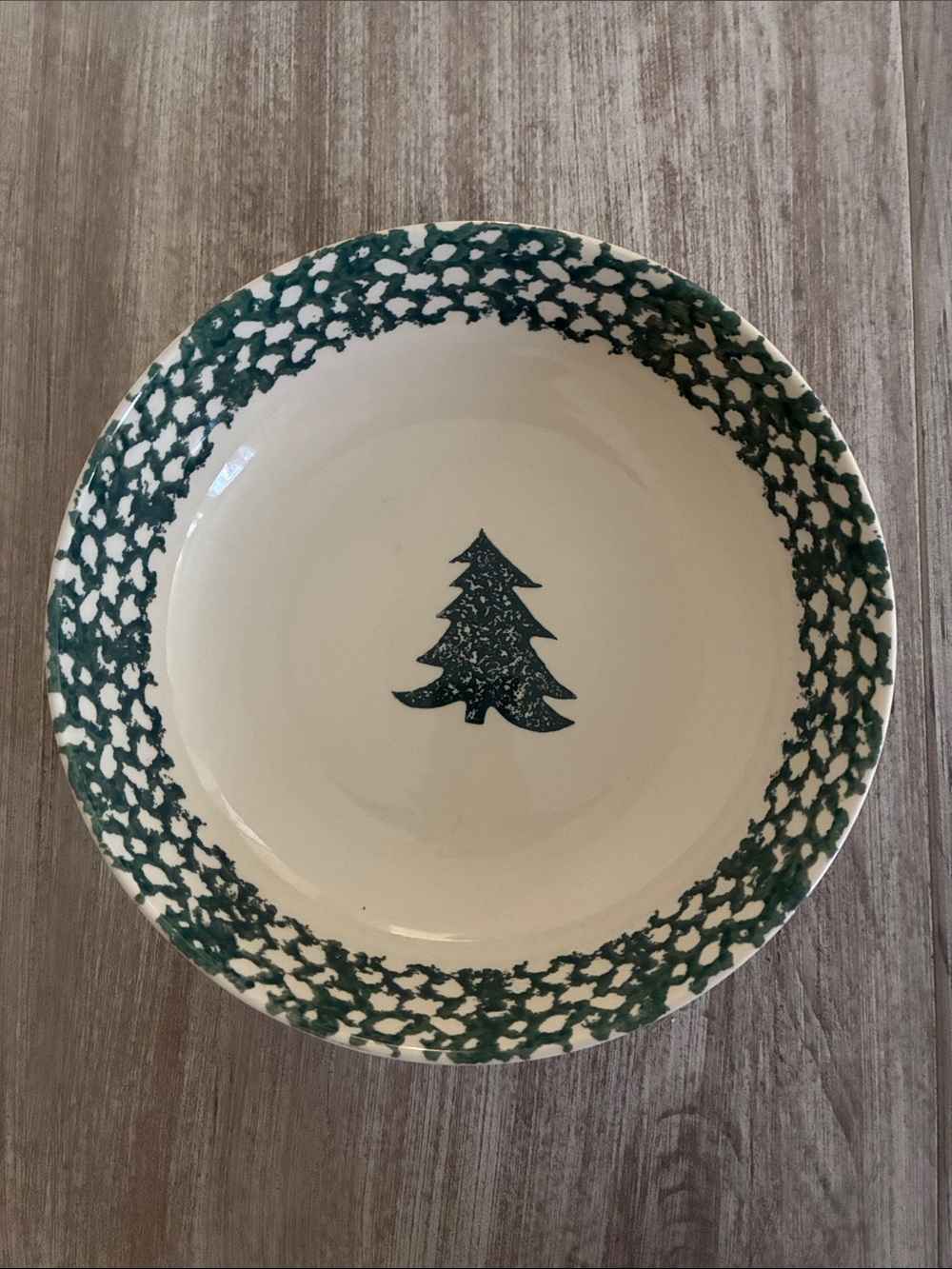 Tienshan Folk Craft Sponge Winter Wonderland Pine Tree Vegetable Serving Bowl